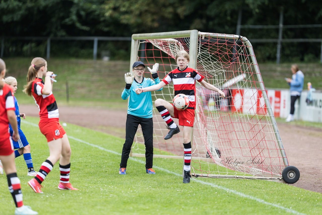 Bild 242 - Loewinnen Cup